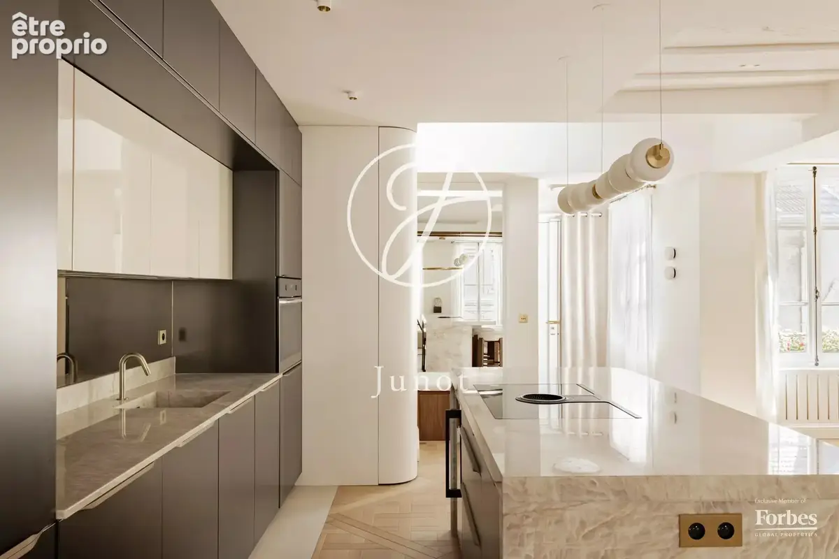 Paris 1er - PLACE VENDÔME / SAINT-HONORÉ - Appartement - 5 pièces - 163,73m² Carrez - 3 chambres - Parfaitement rénové - Climati - photo 11