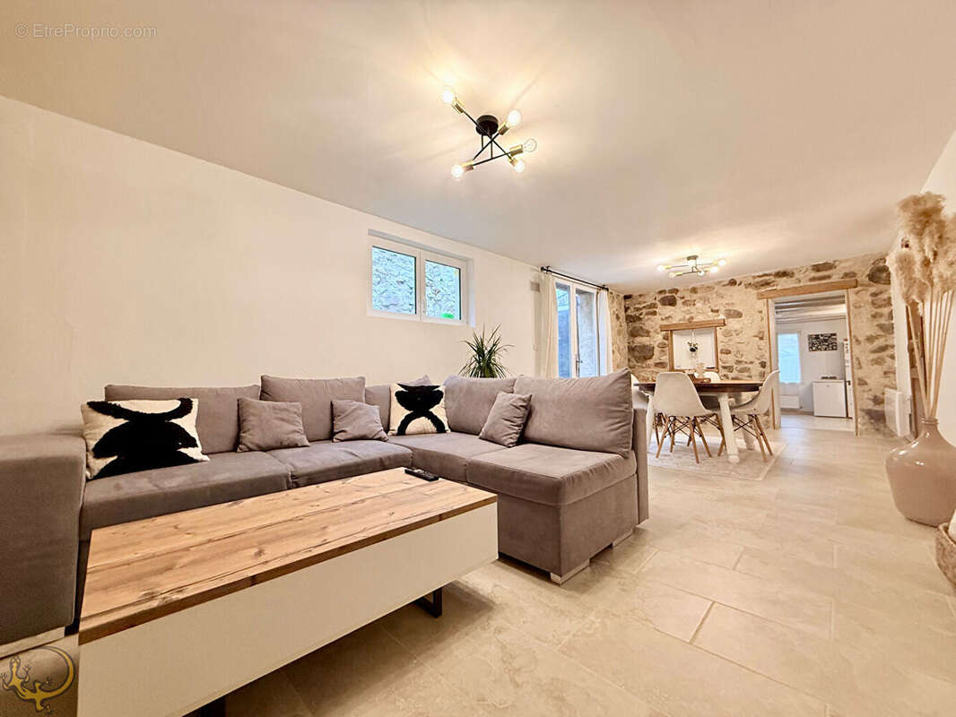 Maison à VILLERS-COTTERETS