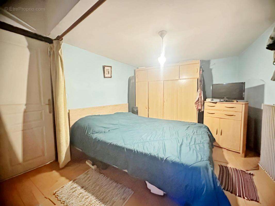 Maison à VILLETANEUSE