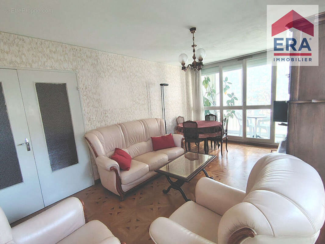Appartement à MARSEILLE-14E