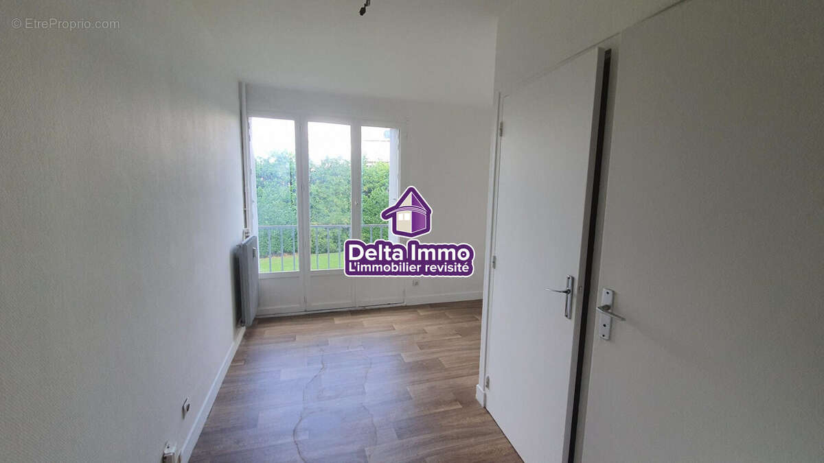 Appartement 12 m² à Evreux  - photo 2