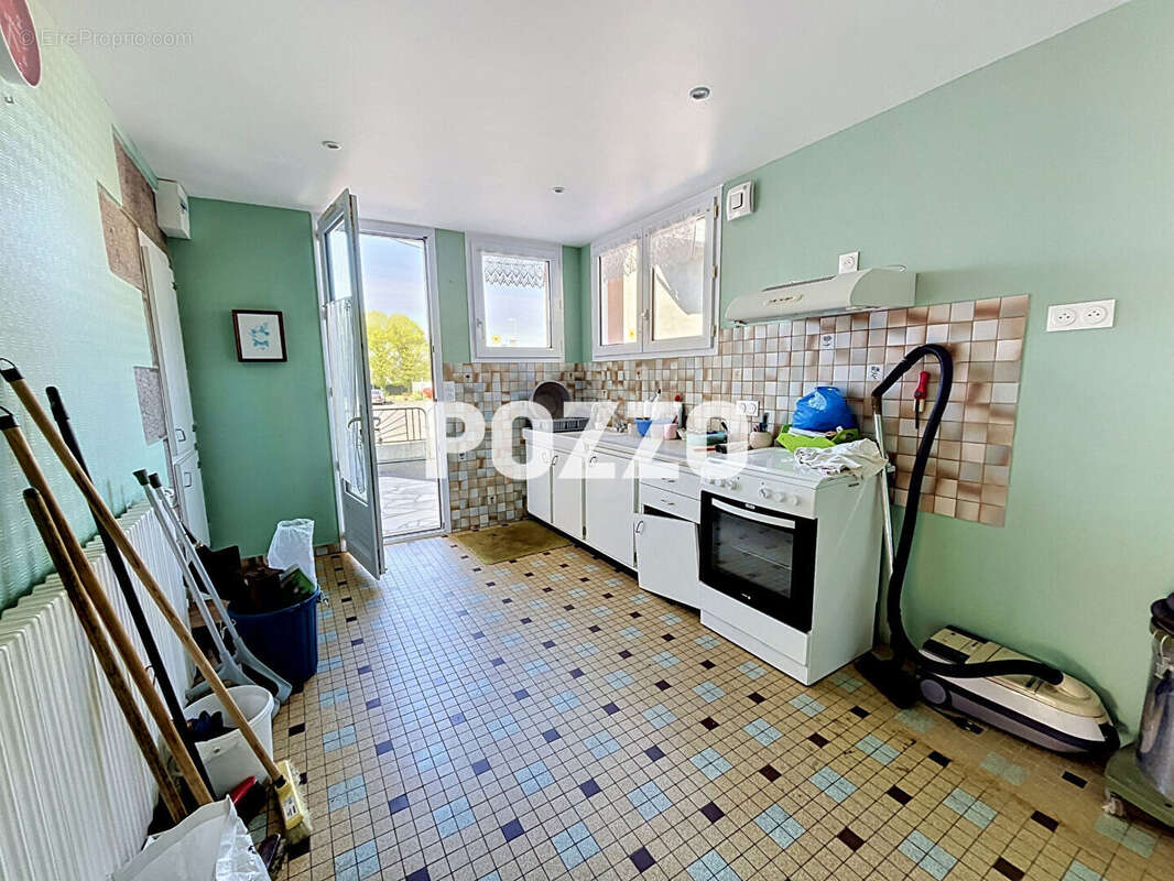 Maison à REFFUVEILLE