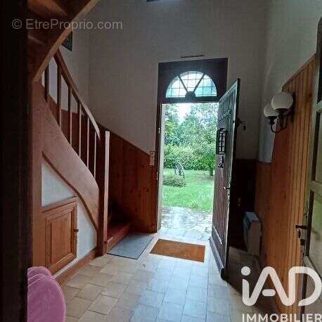 Maison 142 m² à Lavardin  - photo 4