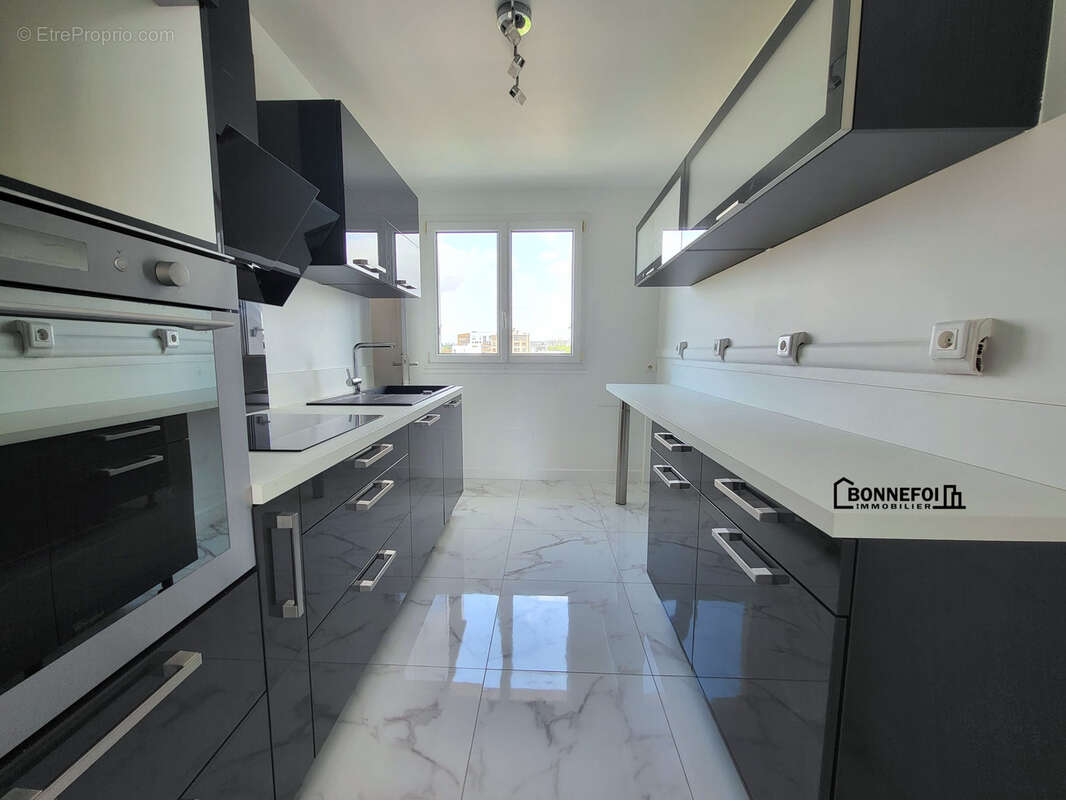 Appartement à CHAMPIGNY-SUR-MARNE