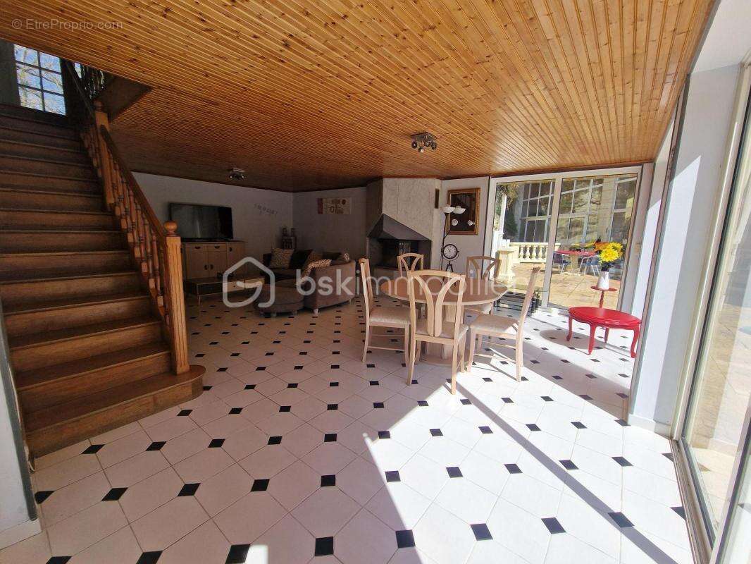 12  mn de loudun -  spacieuse maison  - possibilite  gite ou chambre d'hotes - veritable havre de paix - photo 6