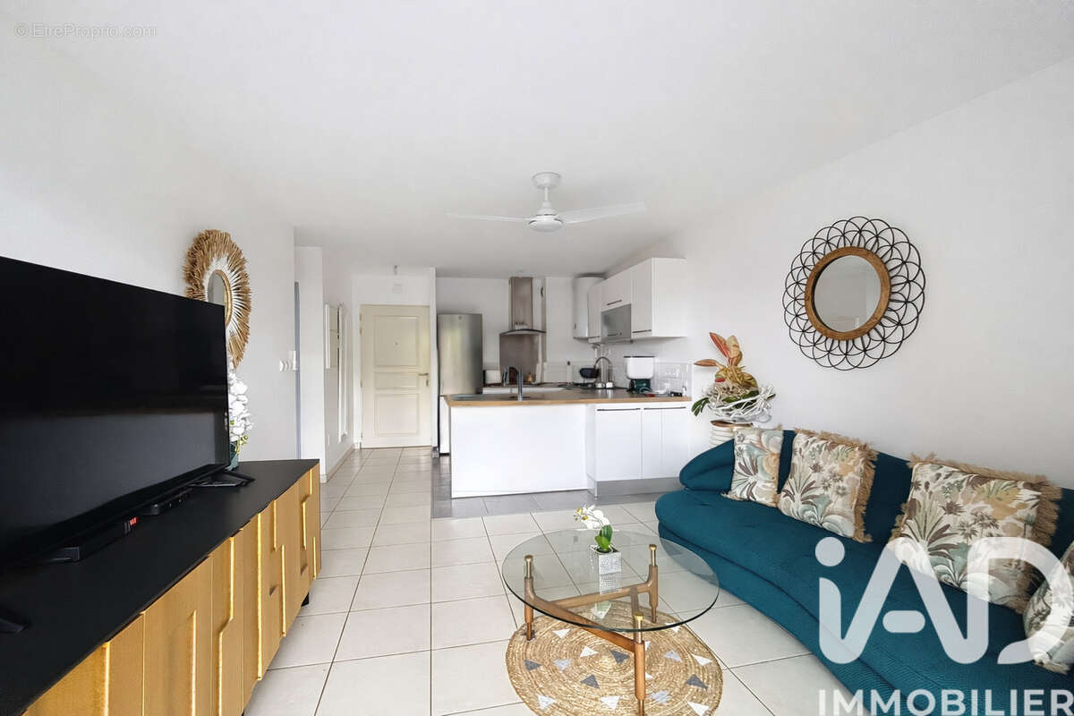 Photo 3 - Appartement à SAINT-DENIS