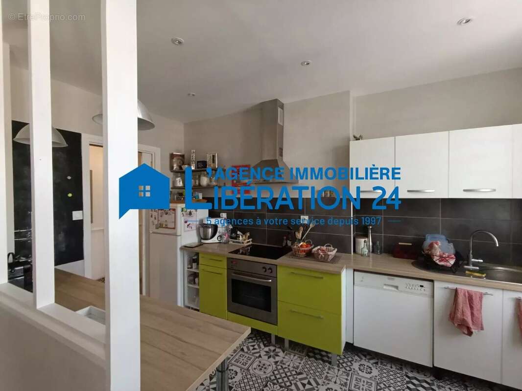 Appartement à SAINT-ETIENNE