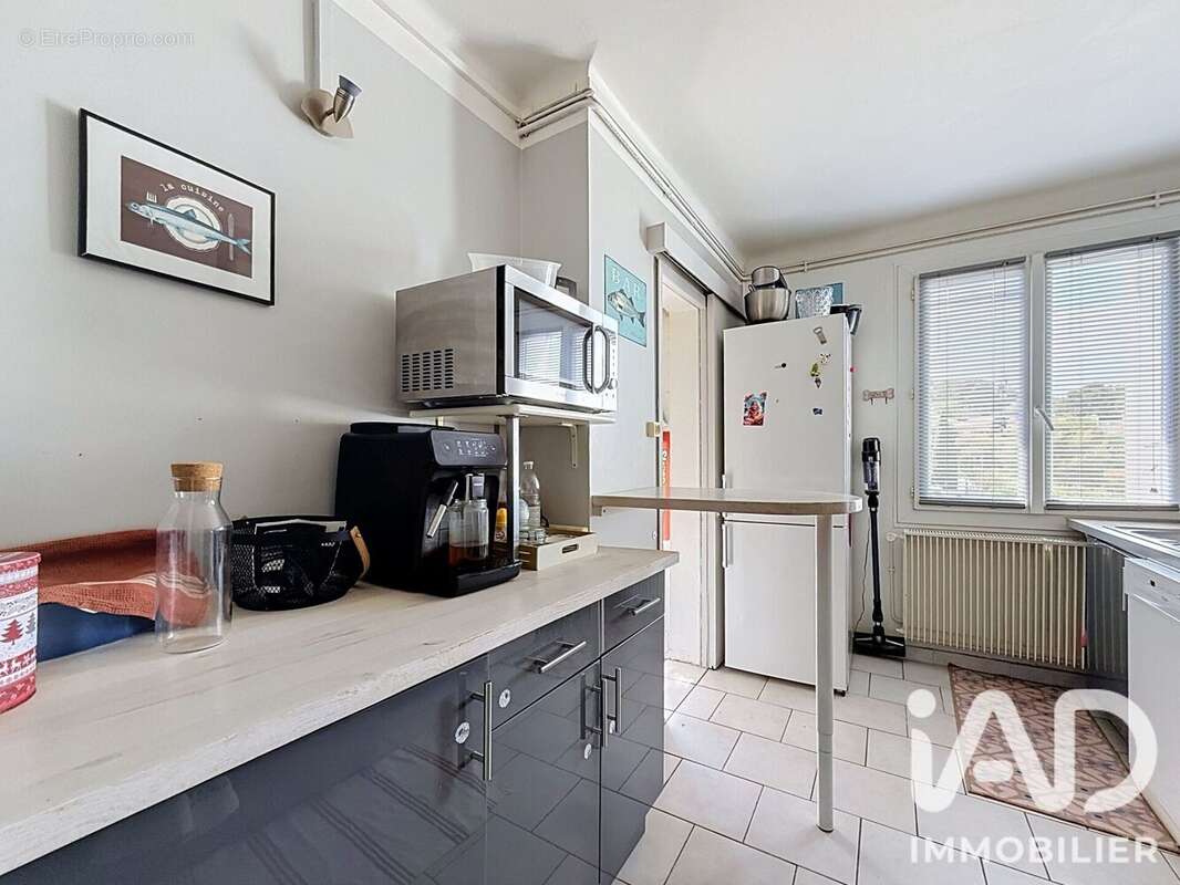 Appartement 61 m² à Nimes  - photo 3