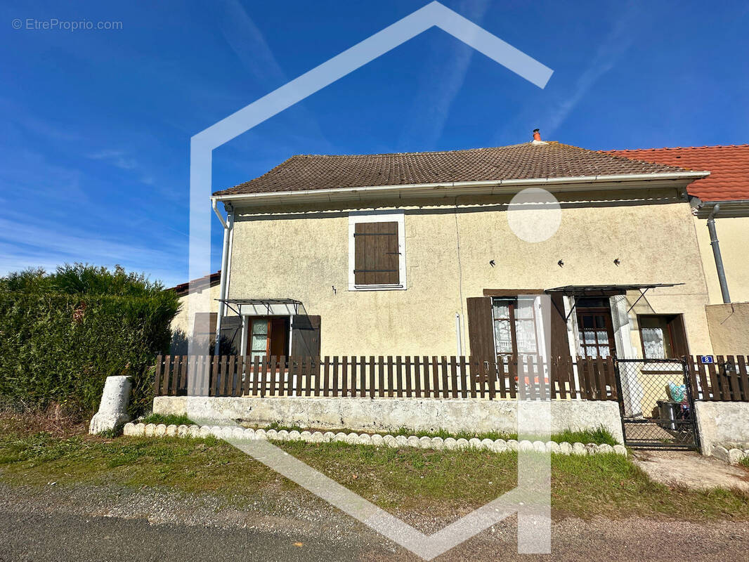 Maison à SAINT-MARTIN-SUR-NOHAIN
