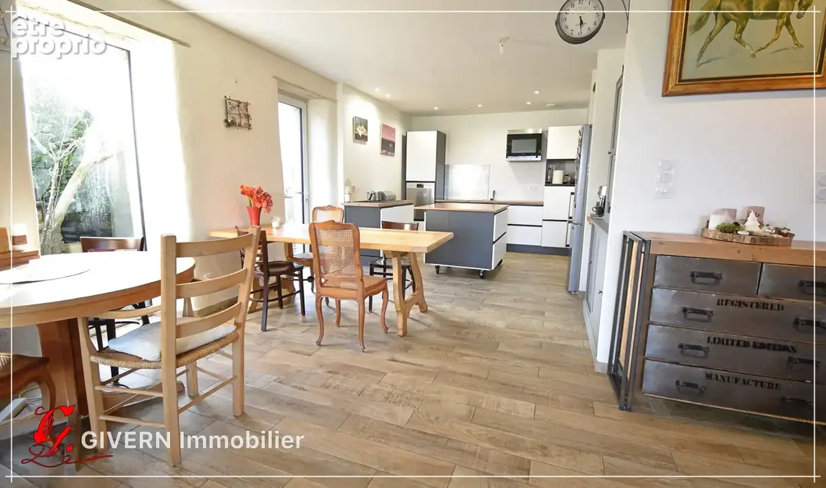 Maison 192 m² à Sainte-Helene  - photo 8