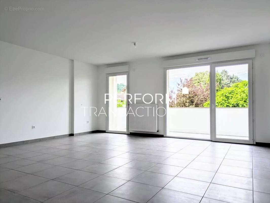 Appartement à ECHIROLLES