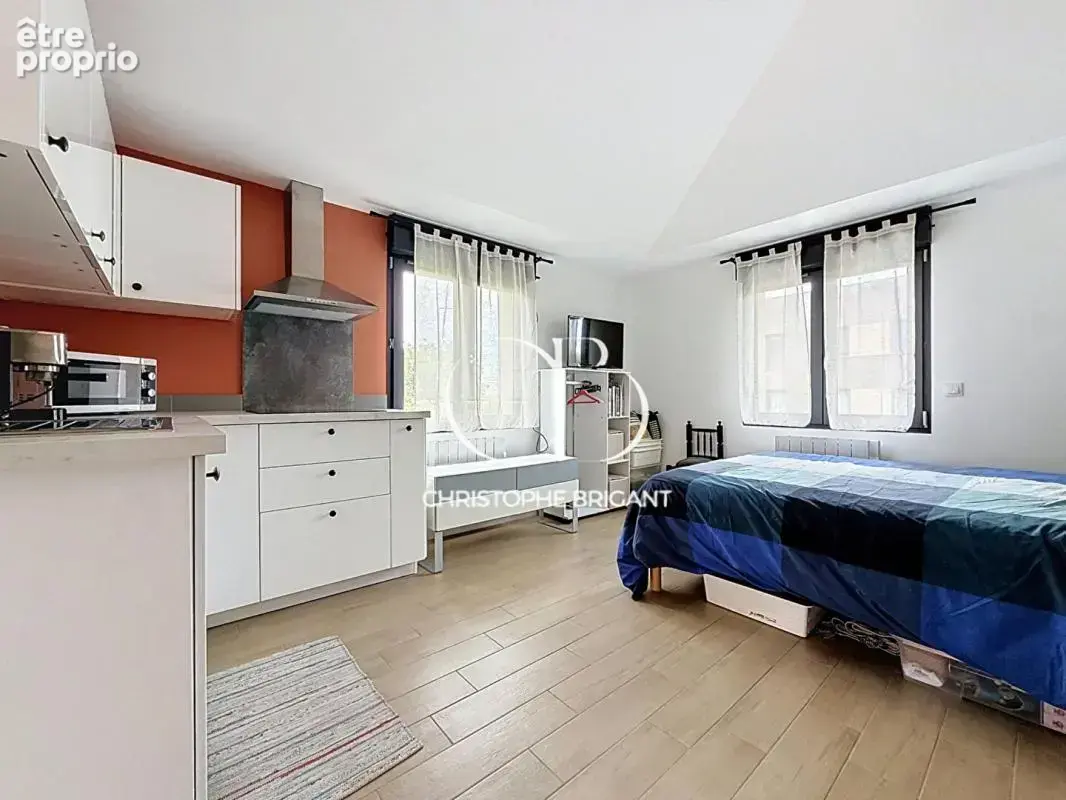 Maison d'exception, rénovée, sans vis-à-vis  de 6 pièces 128 m2 - photo 12
