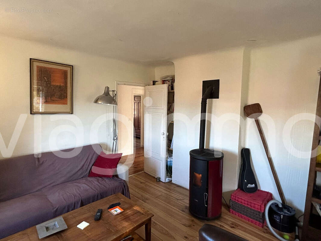 Appartement à MARSEILLE-12E