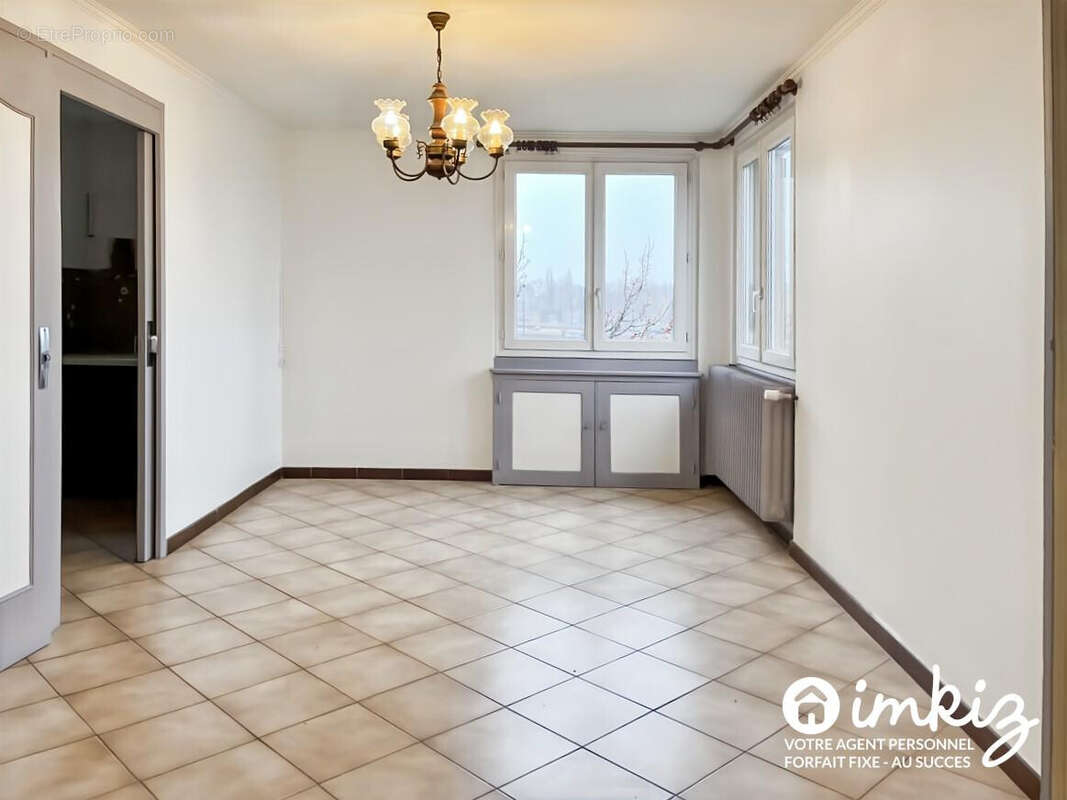 Appartement à SAINT-MARTIN-LE-VINOUX
