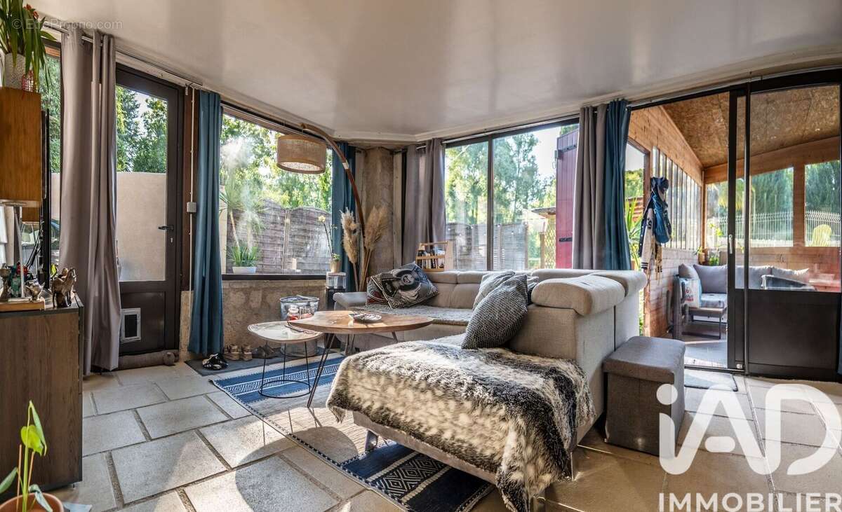 Maison 102 m² à Bueil-En-Touraine  - photo 9
