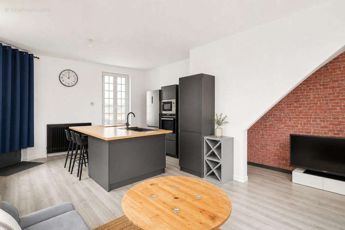Maison T4 rénovée à Rouen Quartier Descrozilles - photo 4