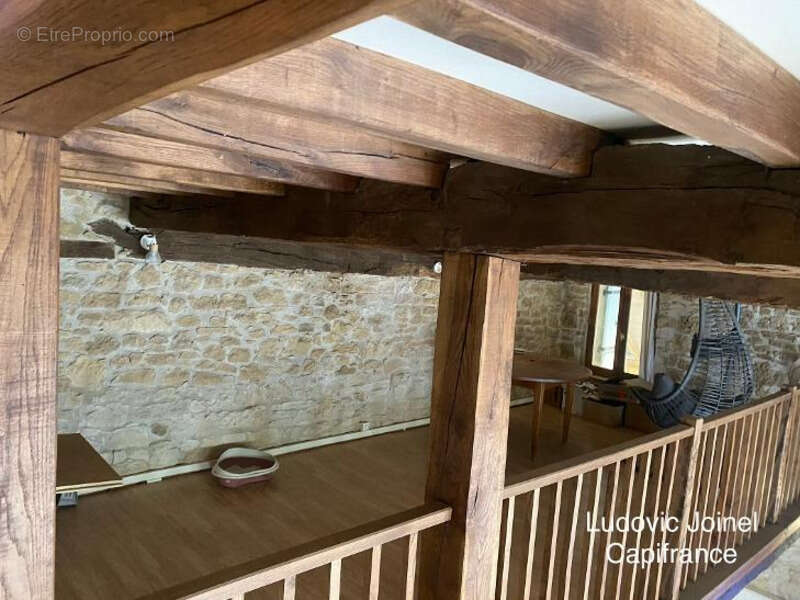 Maison de caractère 145m2 à vendre 5 pièces SAINT SULPICE D'EXCIDEUIL (24) - photo 5