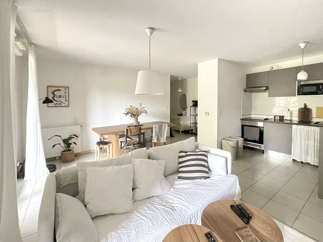 Appartement à MONTRABE