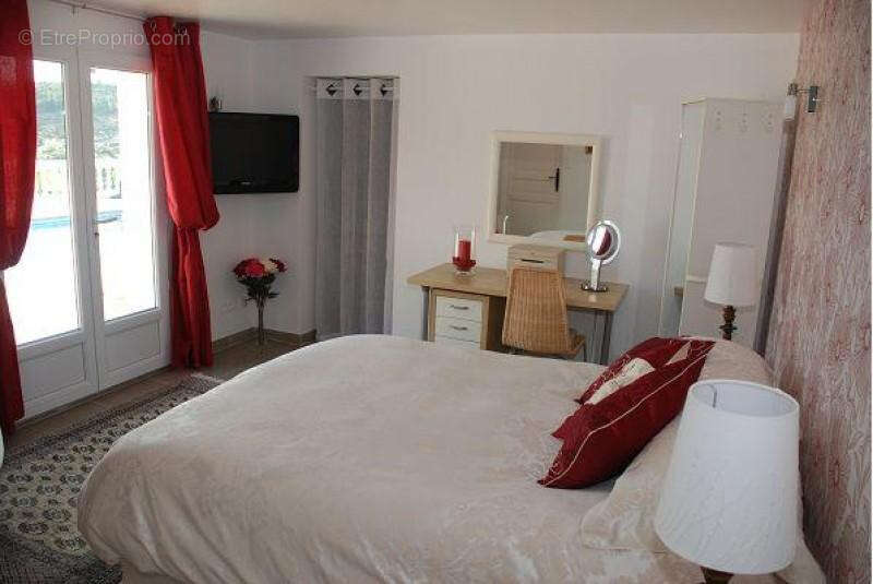 Maison à COLOMBIERS