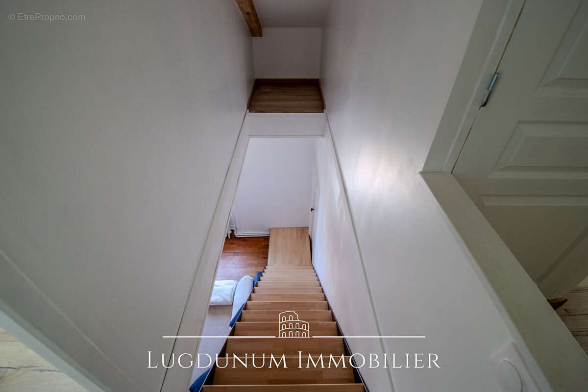 Appartement à BELLEVILLE