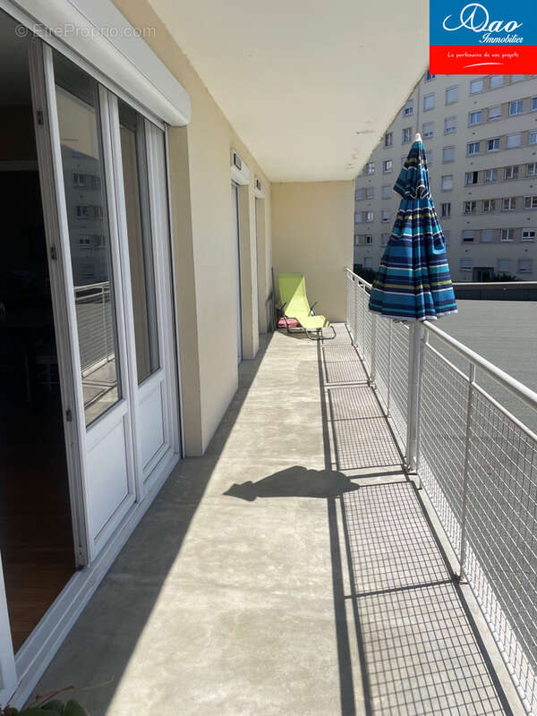 Saint André les Vergers - Appartement 3 chambres avec terrasse et garage - photo 4