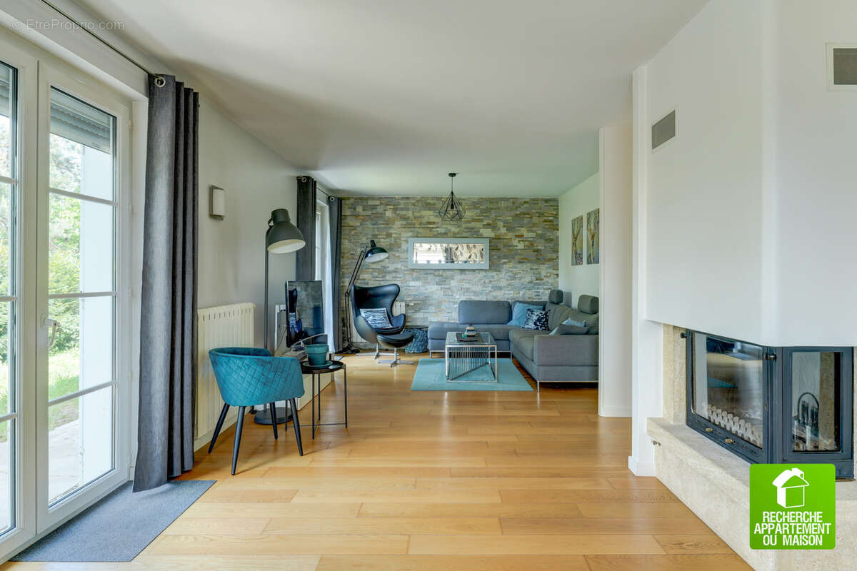 Maison à SAINT-PRIEST