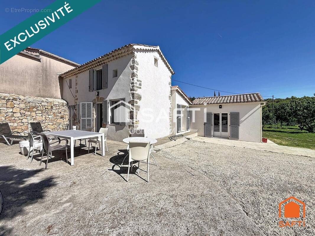 Photo 1 - Maison à REGUSSE