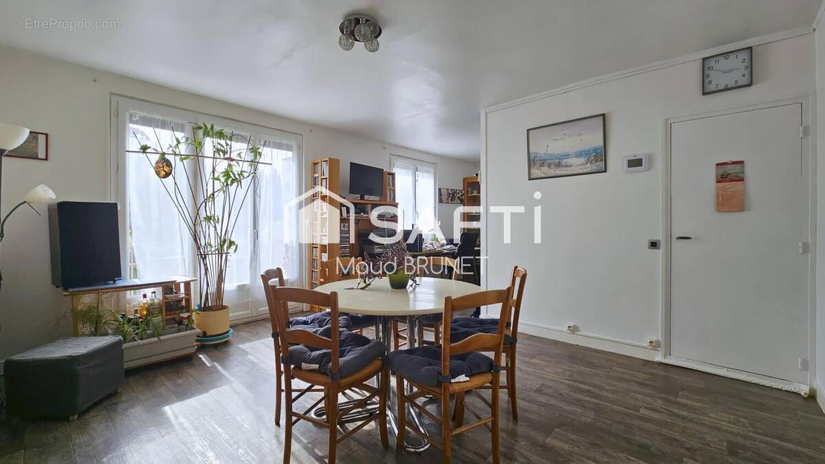 Photo 1 - Appartement à MANTES-LA-VILLE