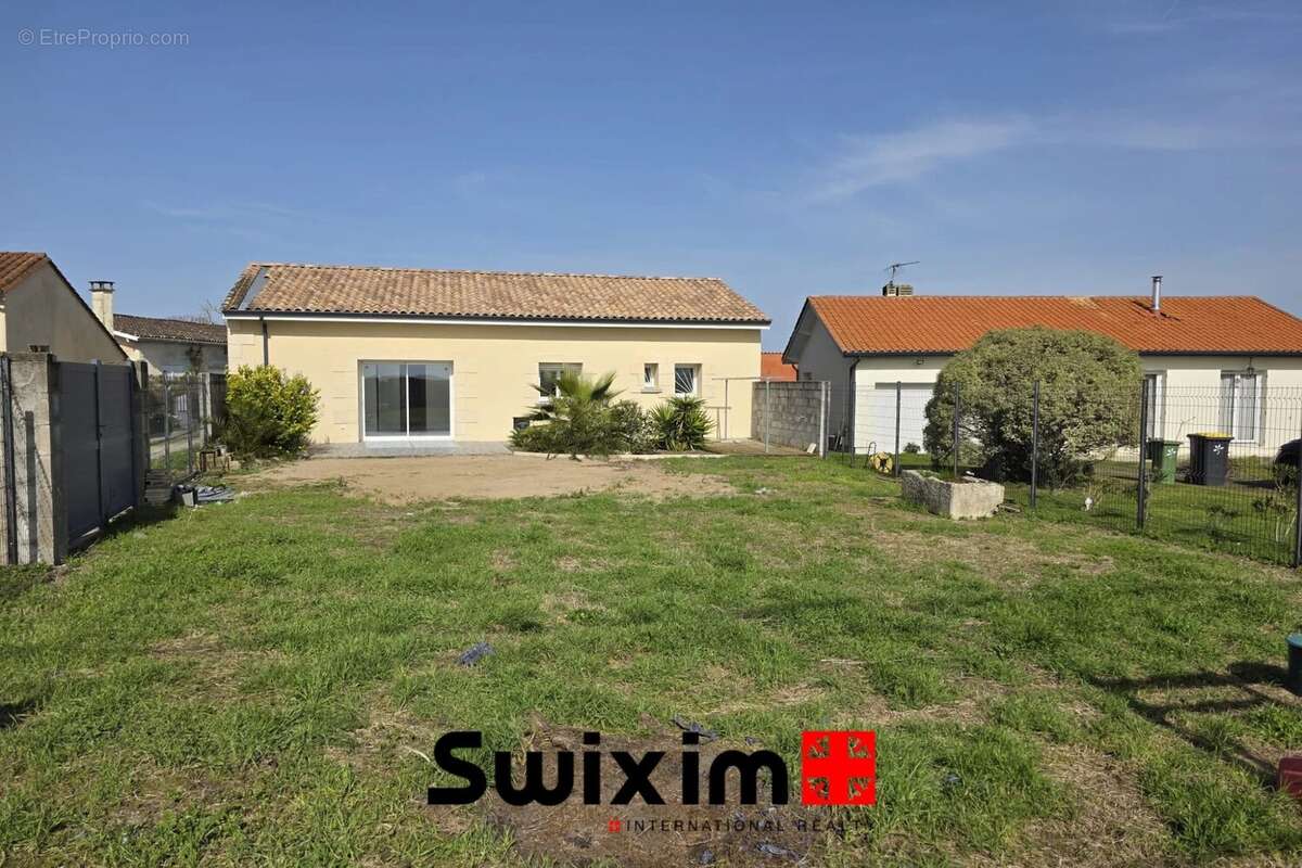 Maison à SAINT-SEURIN-DE-CADOURNE