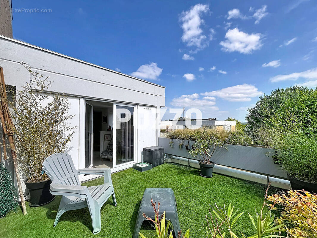 Appartement à HEROUVILLE-SAINT-CLAIR