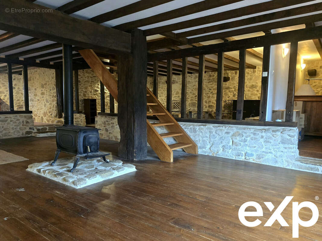 Maison à MAISONNAIS-SUR-TARDOIRE