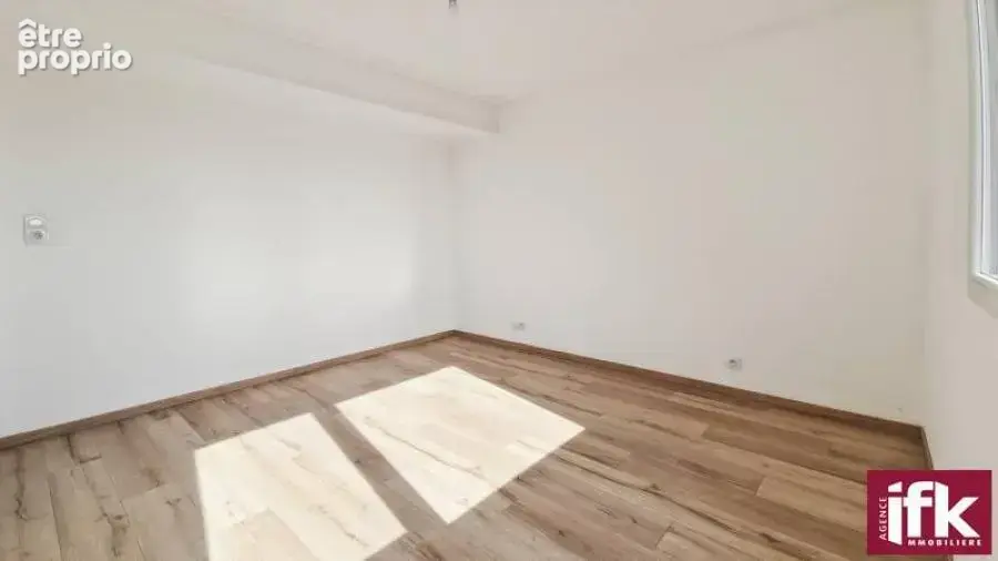 HORBOURG-WIHR : Appartement 2 pièces avec terrasse, garage et parking - photo 10