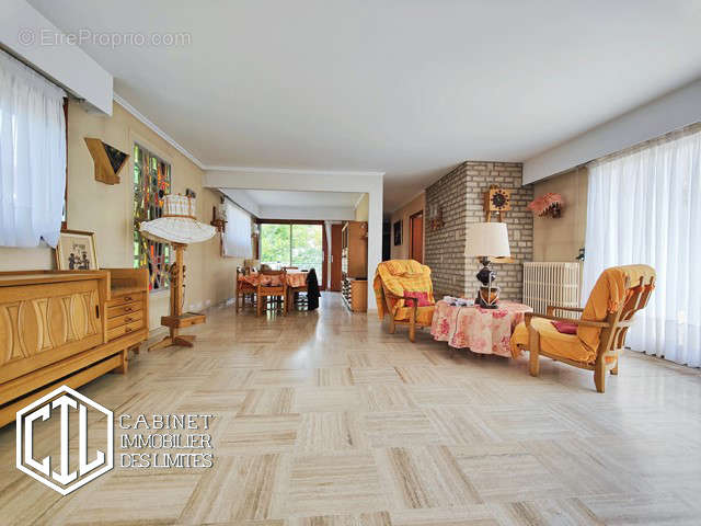 Pavillon F6 à Le Raincy - photo 10
