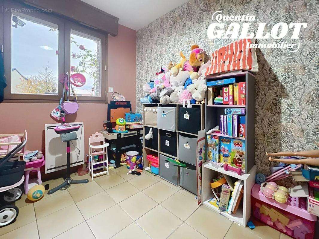 Maison à CAPPELLE-BROUCK