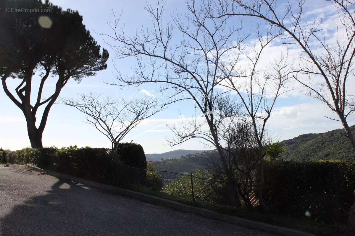 Appartement à LE LAVANDOU