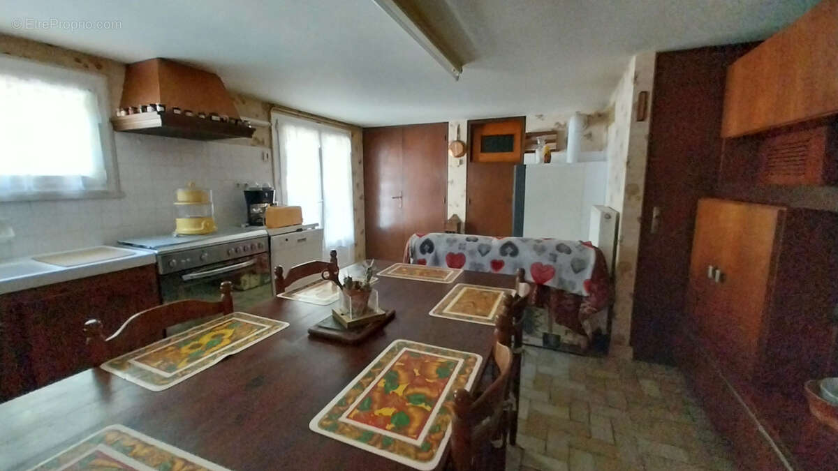 Maison à ANNESSE-ET-BEAULIEU