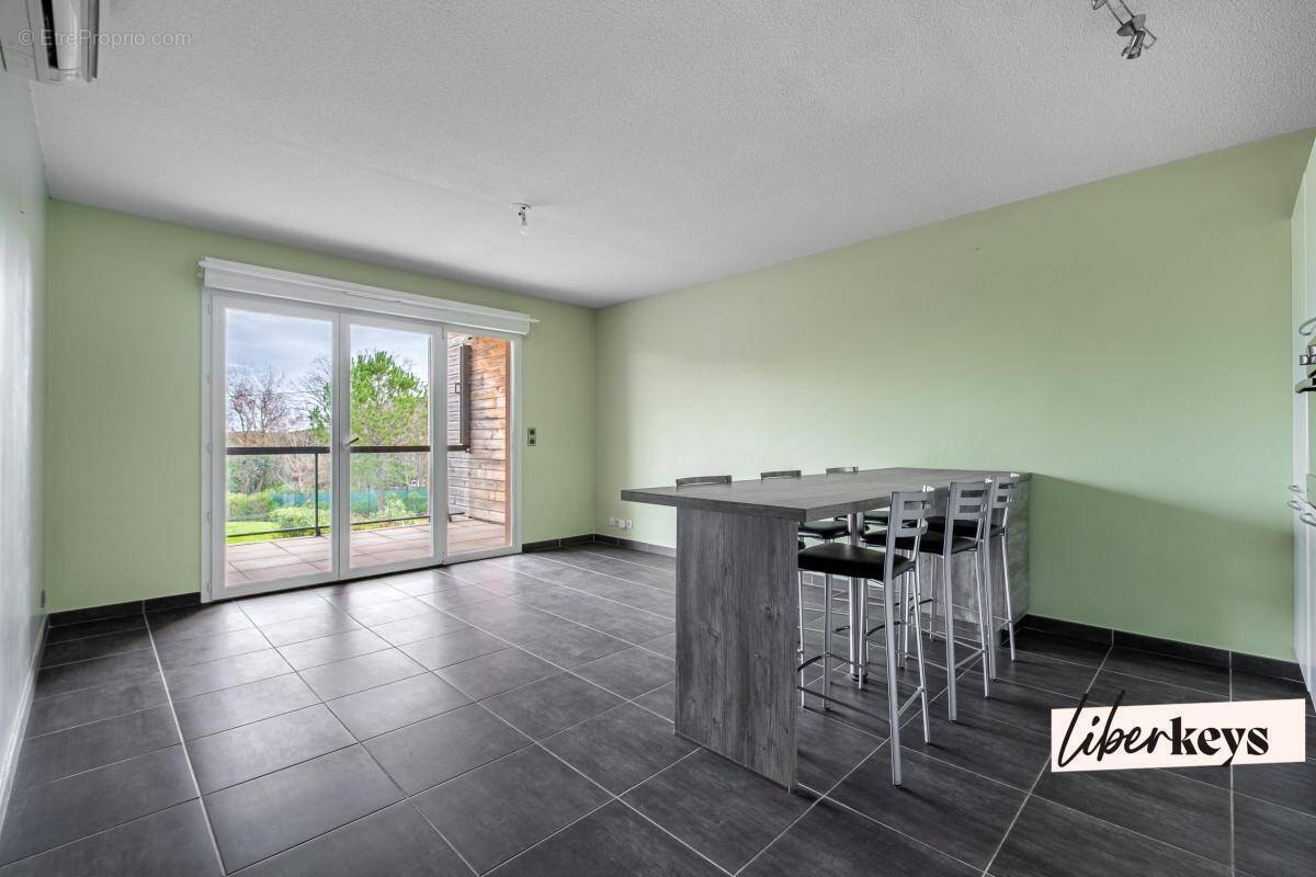 Appartement à FREJUS