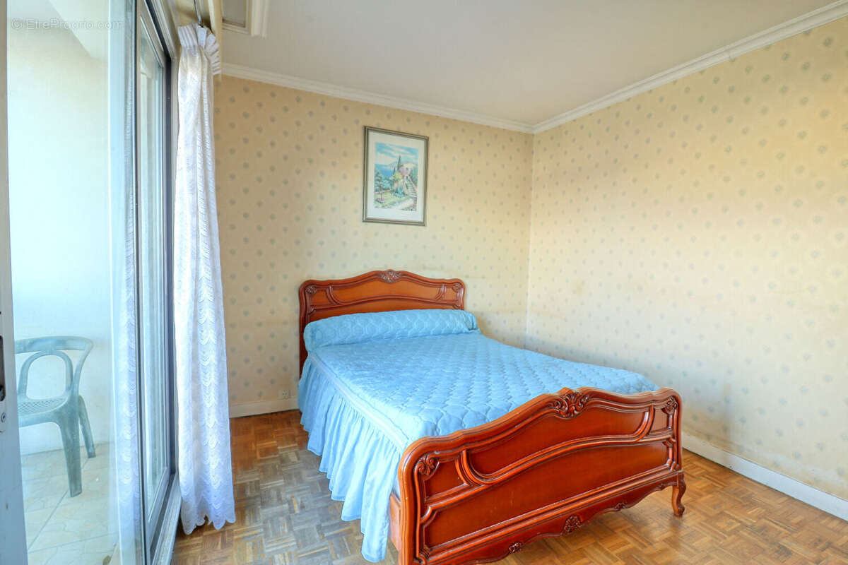 Appartement à CHEVILLY-LARUE