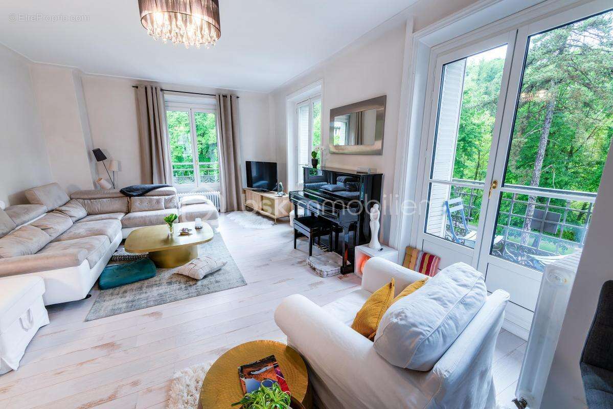 Appartement à SAINT-GERVAIS-LES-BAINS