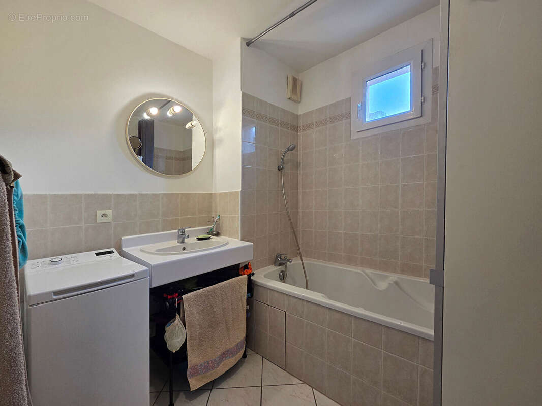 Appartement à ORLIENAS