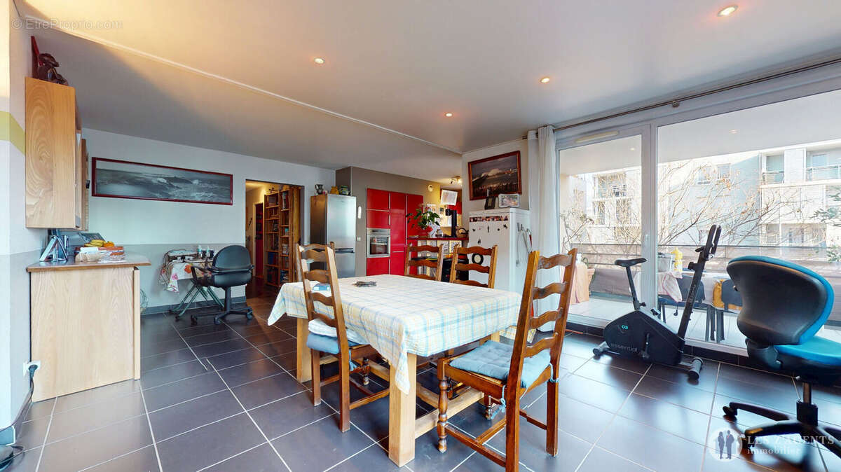Appartement à ECHIROLLES