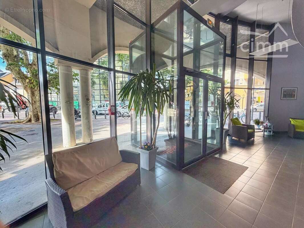 Studio 20m2 avec place de parking - photo 6