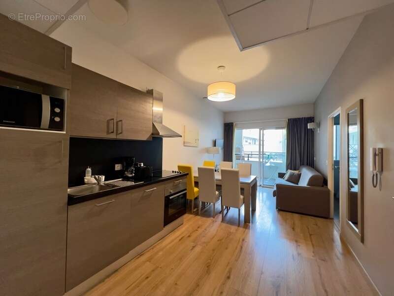 Appartement T2 cabine avec terrasse pour investisseur – Biarritz, Avenue Reine Victoria - photo 3