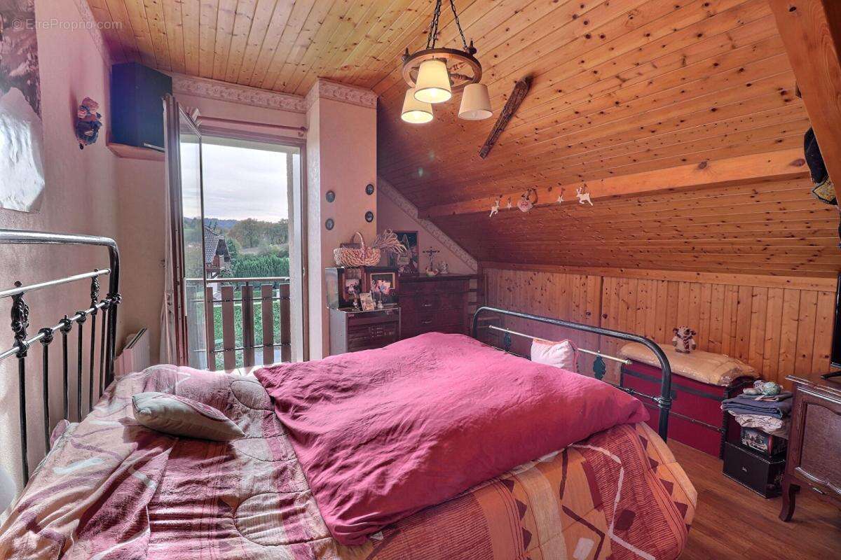 Maison à LA BALME-DE-SILLINGY