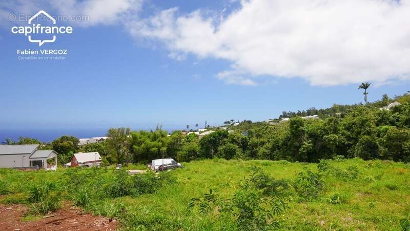 Terrain à SAINT-DENIS