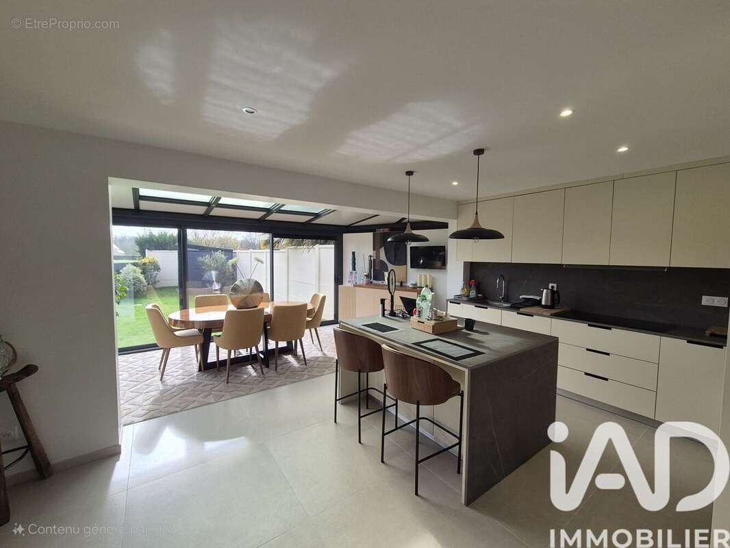 Photo 4 - Maison à CRECY-LA-CHAPELLE