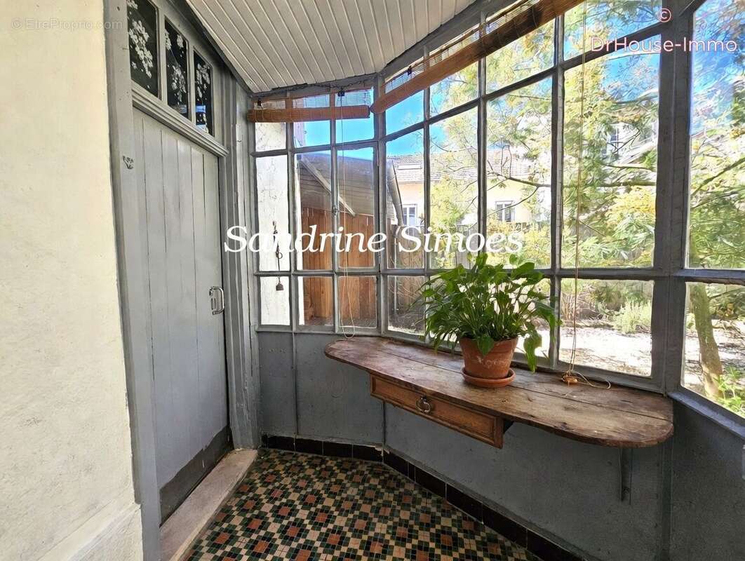 Maison à MONTMORILLON