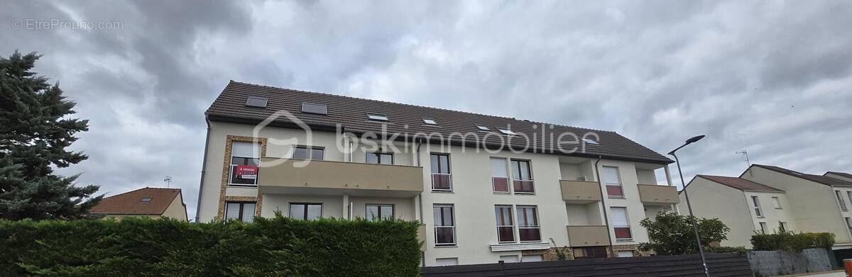 Appartement à PONTAULT-COMBAULT