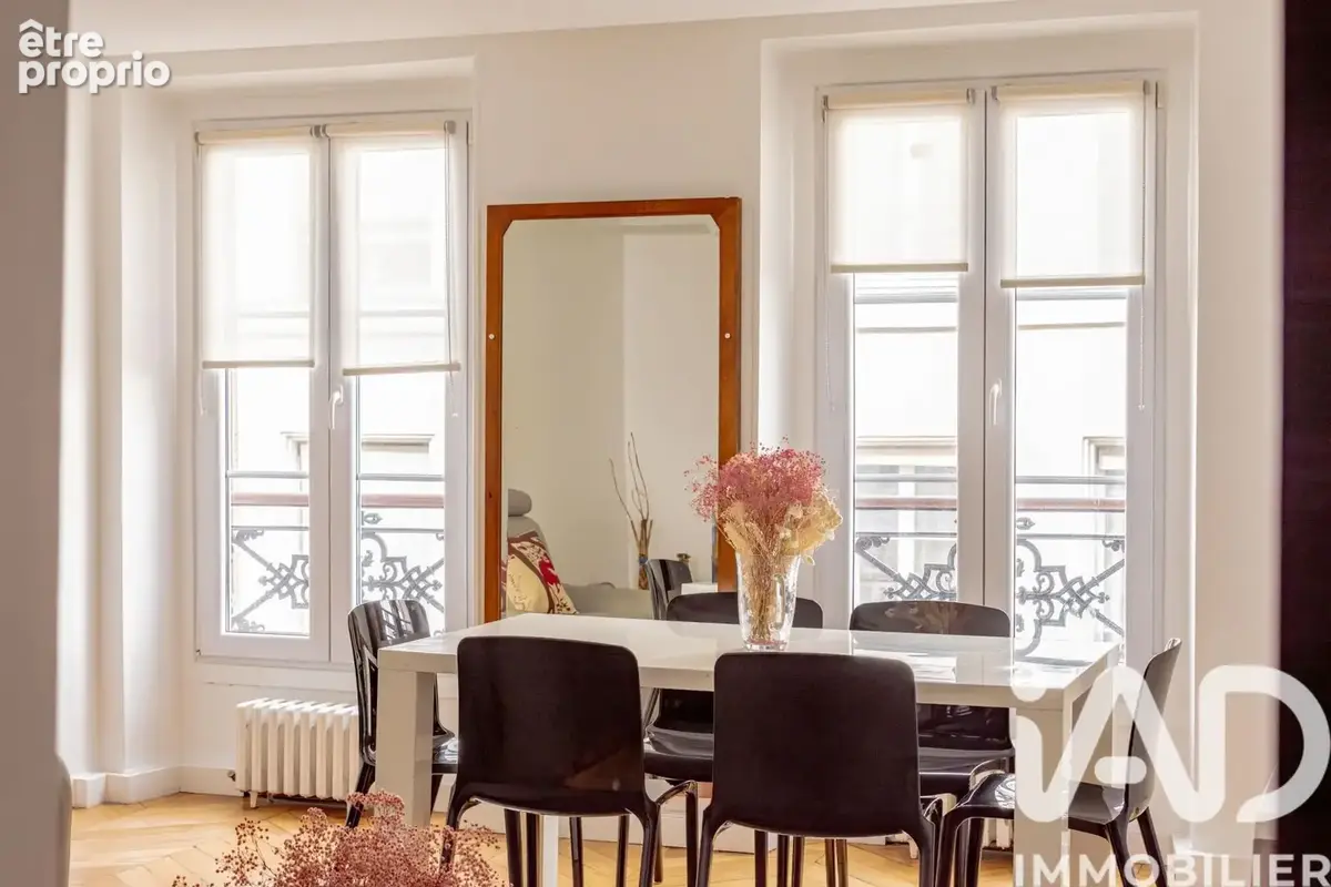Photo 1 - Appartement à PARIS-10E
