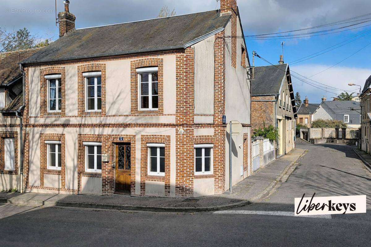 Maison à L'AIGLE